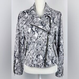 Do Not Buy! Sanctuary Women’s Snake Print Cropped Jacket
